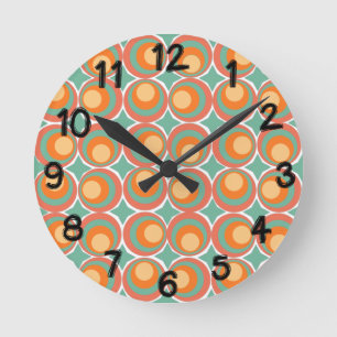 Retro Clovers  Round Clock