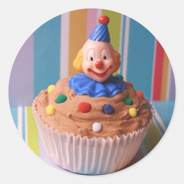 Retro Clown Cupcake Classic Round Sticker (Front)
