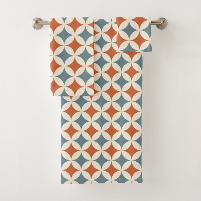 Retro Colours Mid Century Modern Circles Bath Towel Set (Insitu)