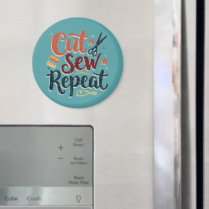 Retro "Cut Sew Repeat" Sewing Lover Design Magnet