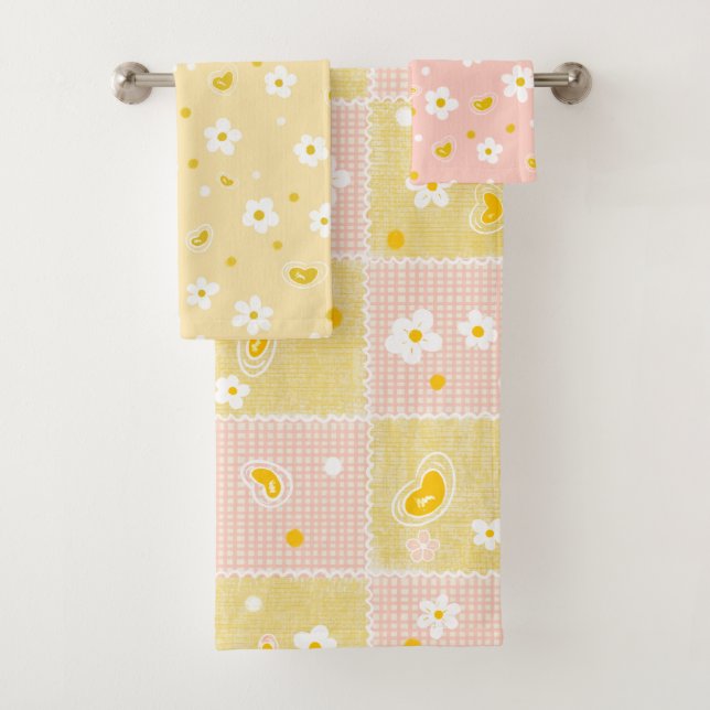Retro Daisy Floral Pattern Yellow and Pink (En situation)