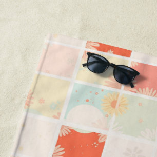 Retro daisy Red Pink Aqua Blue Floral Birthday par Beach Towel