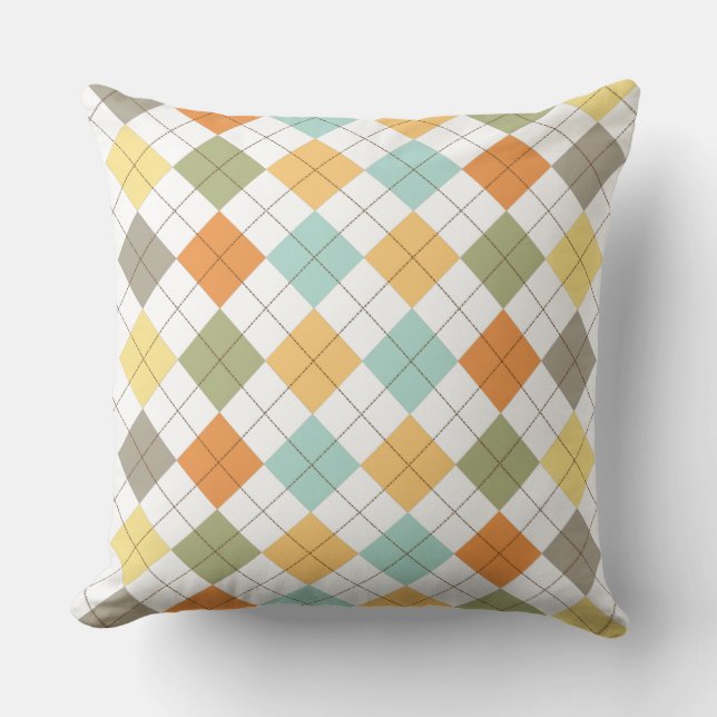 Retro Diamond Pattern Pillow (Front)