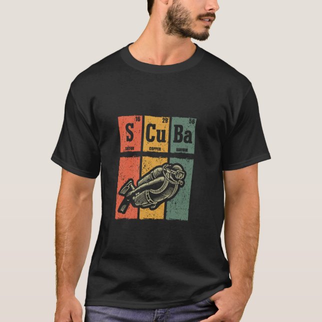Retro Dive Scuba Diving Lover Periodic Elements Sc T-Shirt (Front)