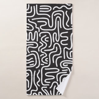 Retro Doodle Wavy Lines: Monochrome Bath Towel