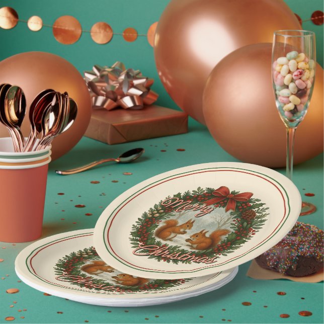 Retro English Holiday Wreath With Cute Squirrels Paper Plate (Multi)