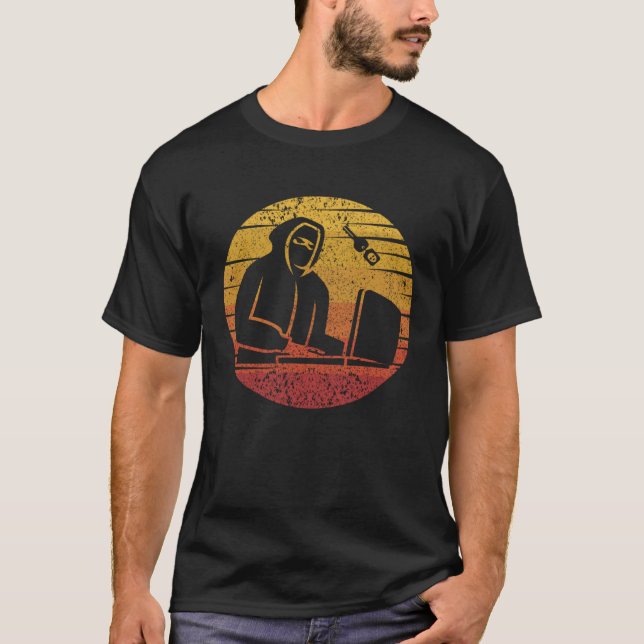 Retro Ethical Hacking White Hat Black Hat Hacker T-Shirt (Front)
