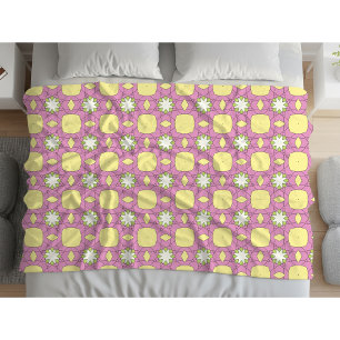 Retro floral geometric patterned fleece blanket