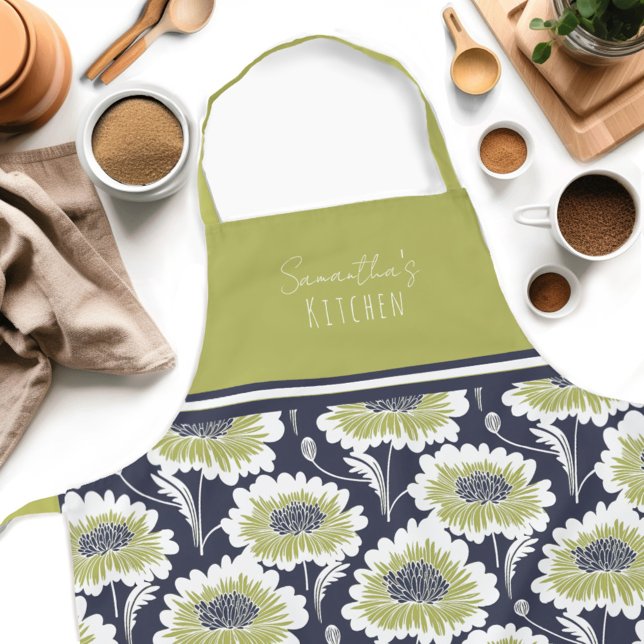 Retro Floral Name Apron (Get creative in the kitchen with our personalized Floral Woman's apron! )