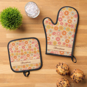 Retro Floral Personalized Monogram Oven Mitt & Pot Holder Set