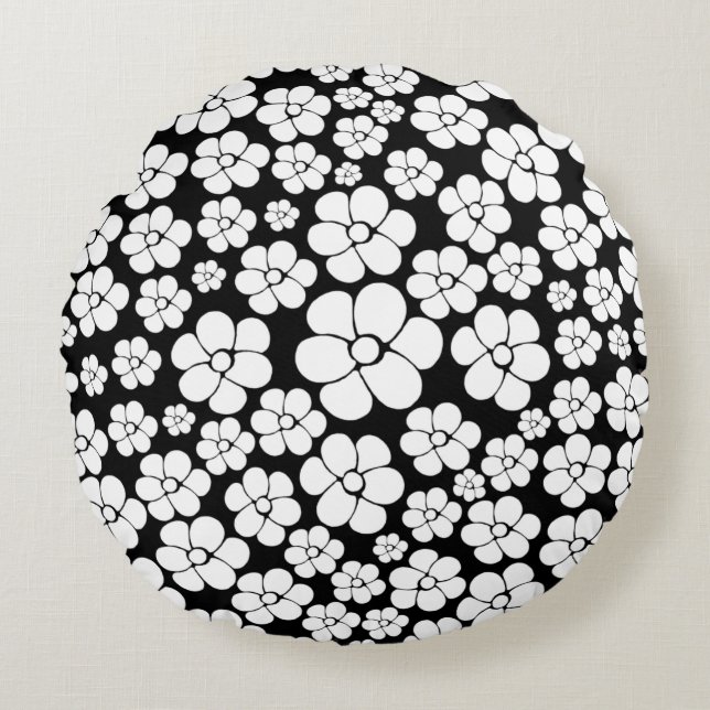 Retro Flower Pattern in White on Black Round Pillow (Front)