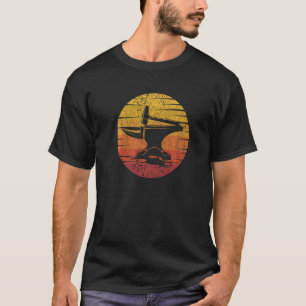 Retro Forging Anvil Hobby Legend Professional Blac T-Shirt