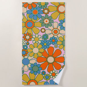 Retro Garden Flowers 60s 70s Floral Pattern Beach Towel