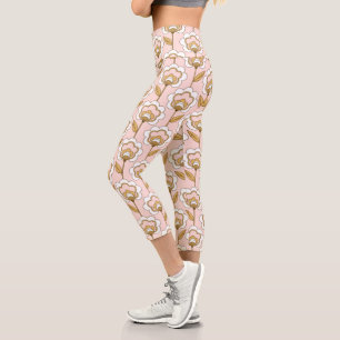 Retro Garden Pink Floral Pattern Capri Leggings