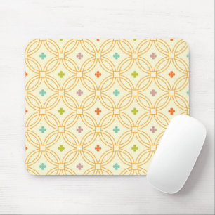 Retro Geometric Interlocking Circle Pattern Mouse Pad