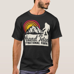 Retro Grand Teton National Park Mountain Vintage 8 T-Shirt