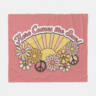 Retro Groovy   Here Comes the Sun Vintage Graphic Fleece Blanket
