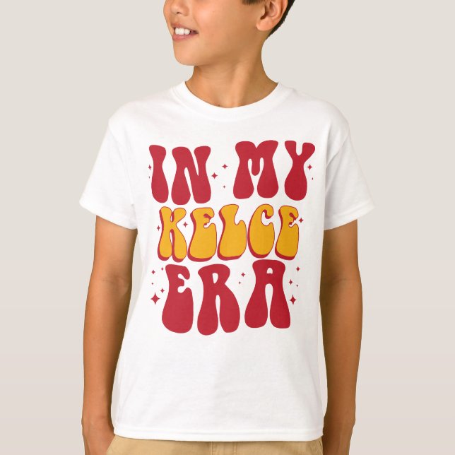 Retro Groovy In My Kelce Era  T-Shirt (Front)