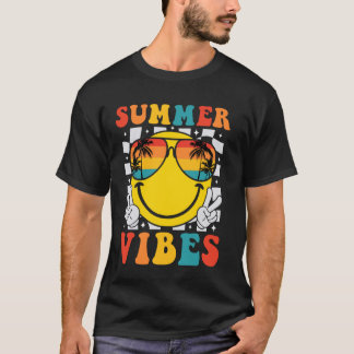 Retro Groovy Summer Vibes Smile Face Hello Summer  T-Shirt