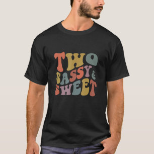Retro Groovy Two Sassy And Sweet Birthday 2nd Birt T-Shirt