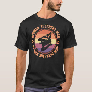 Retro Gsd Mom German Shepherd Dog Mom For Gsd Mom T-Shirt