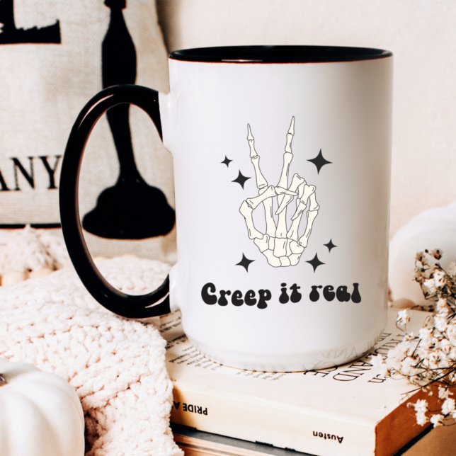 Rétro Halloween Creep it Real Skeleton Mug (Créateur téléchargé)