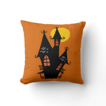 Retro Halloween Haunted House