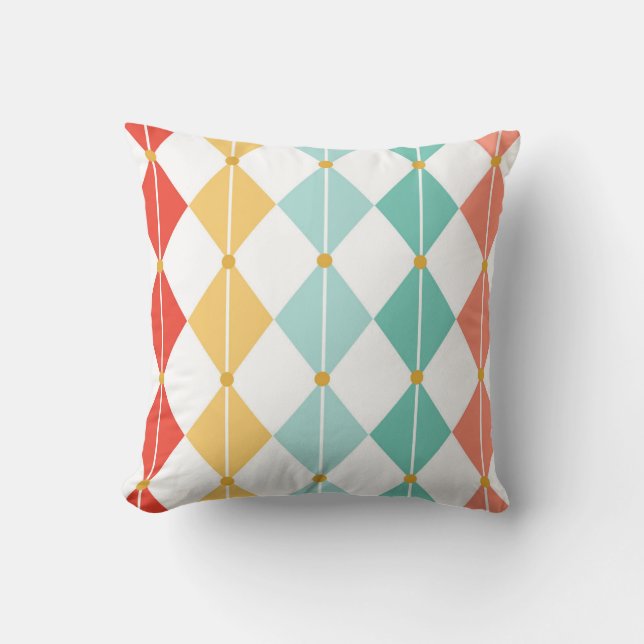Retro Harlequin Diamond Seamless Pattern Throw Pillow (Front)