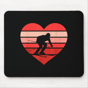 Retro heart skiing ski vintage valentine womens mouse pad