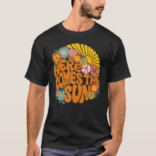 Retro Here Comes The Sun Floral Summer Family Vaca T-Shirt