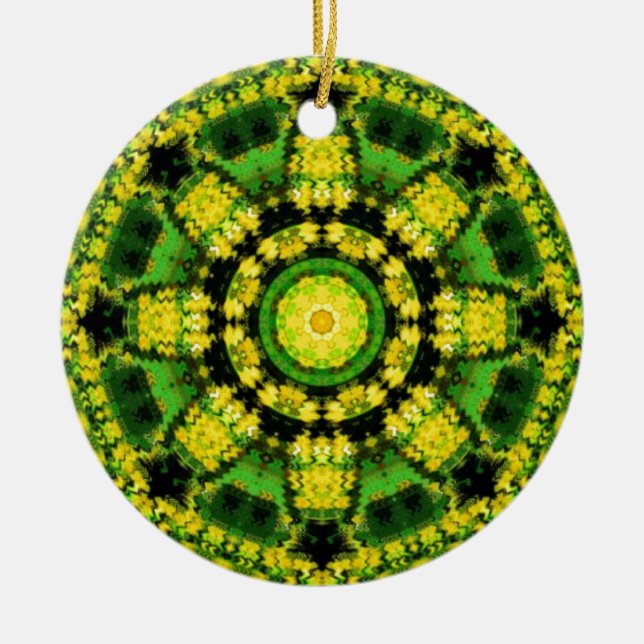 Retro Kaleidoscope Art Ceramic Ornament (Front)