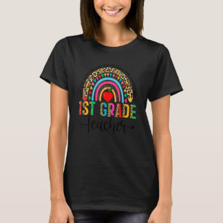 Retro Leopard Rainbow 1st Grade Teacher Back To Sc T-Shirt