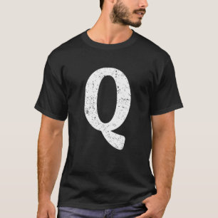 Retro Letter Q Capital Alphabet Monogram Initial o T-Shirt