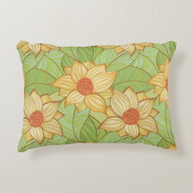 Retro Magnolia Pattern Decorative Pillow (Front)