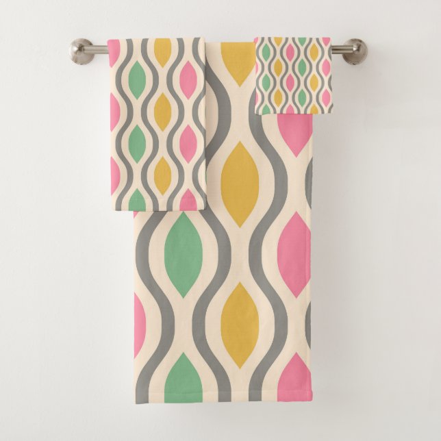 Retro Mid Century Modern Ogee Pattern Bath Towel Set (Insitu)