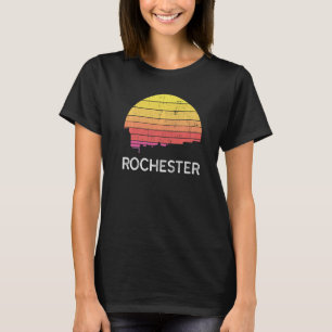Retro Minnesota Rochester Skyline Vintage Urban Bu T-Shirt