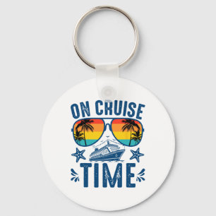 Retro On Cruise Time Summer Vacation Outfits For W Keychain
