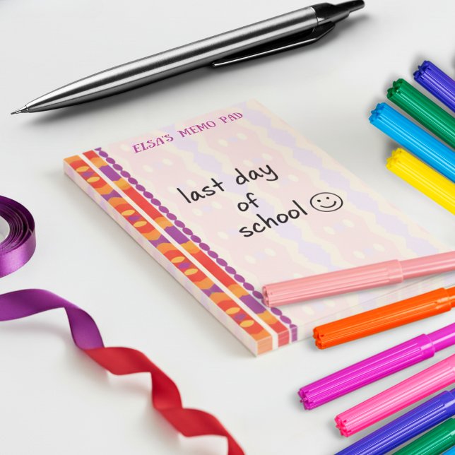 Retro Orange Purple  Post-it Notes (Fun brightly colored retro orange and purple post-it-note that you can customize.)