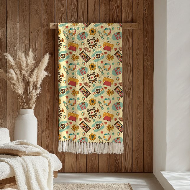 Retro Pastel Throw Groovy 70s Colourful Accent Fleece Blanket (Retro Pastel Throw Groovy 70s Colorful Accent)