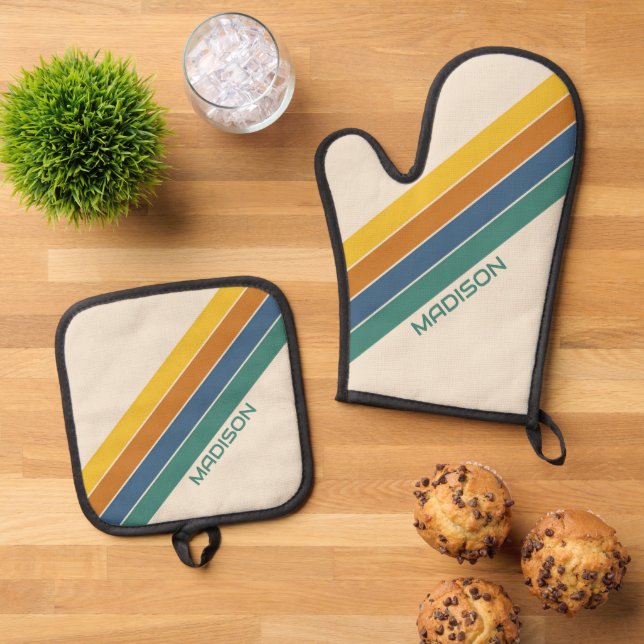 Retro Personalized Name Oven Mitt & Pot Holder Set (Top Down)