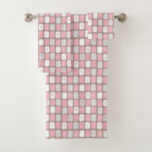 Retro Pink and White Starbursts Towel Set
