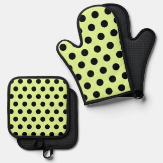 Retro Polkadots Pattern Oven Mitt & Pot Holder Set