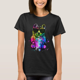 Retro Pop Akita Inu Dog Portrait with Headphones T-Shirt