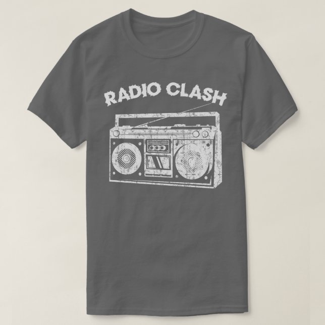 Retro Punk Radio Clash   T-Shirt (Design Front)