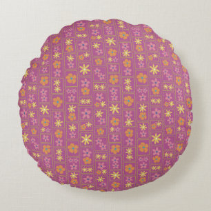 Retro Raspberry Patchwork Floral 16" Round Pillow