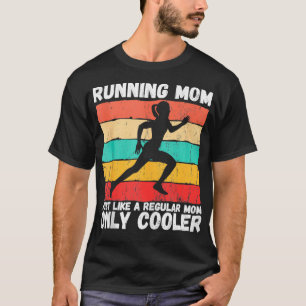 Retro Running Mom Funny Runner Marathon Athlete Hu T-Shirt