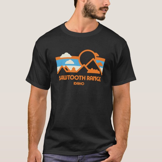 Retro Sawtooth Range Idaho Mountain Range Sunset T-Shirt (Front)