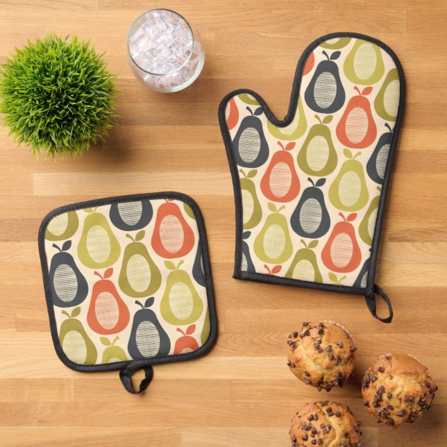 Retro Scribble Pears Pattern Oven Mitt & Pot Holder Set (Top Down)