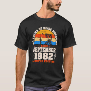 Retro September 1982 40 Year Old Fishing  40th Bir T-Shirt