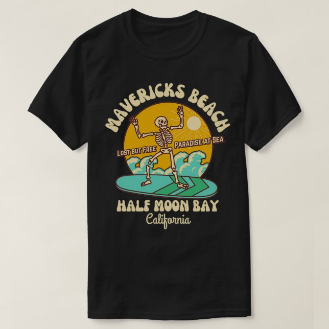 Retro Sixties Mavericks Beach Half Moon Bay Califo T-Shirt (Design Front)